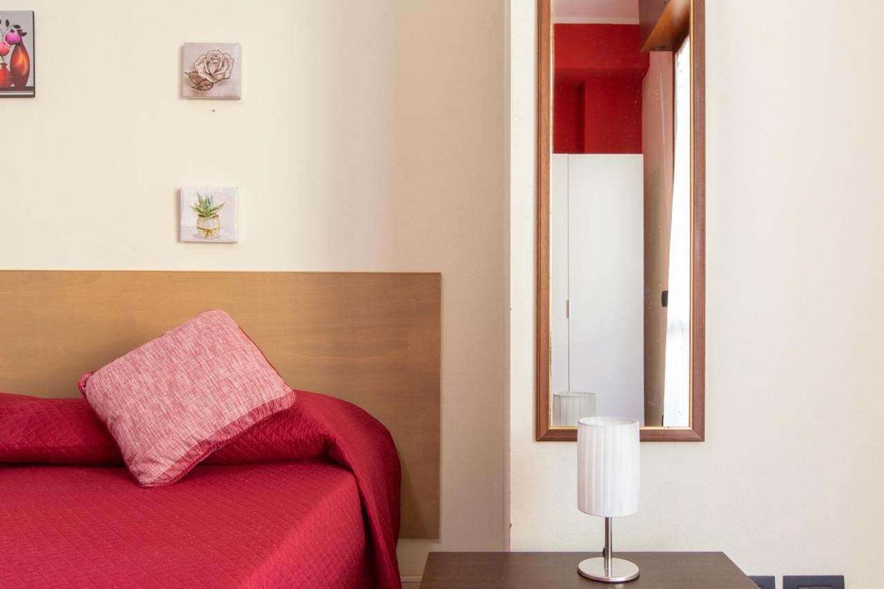 Ogliastra Apartment Rooms Cagliari Buitenkant foto