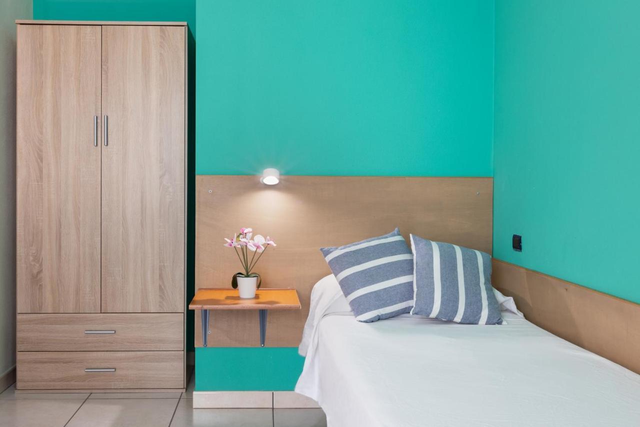 Ogliastra Apartment Rooms Cagliari Buitenkant foto